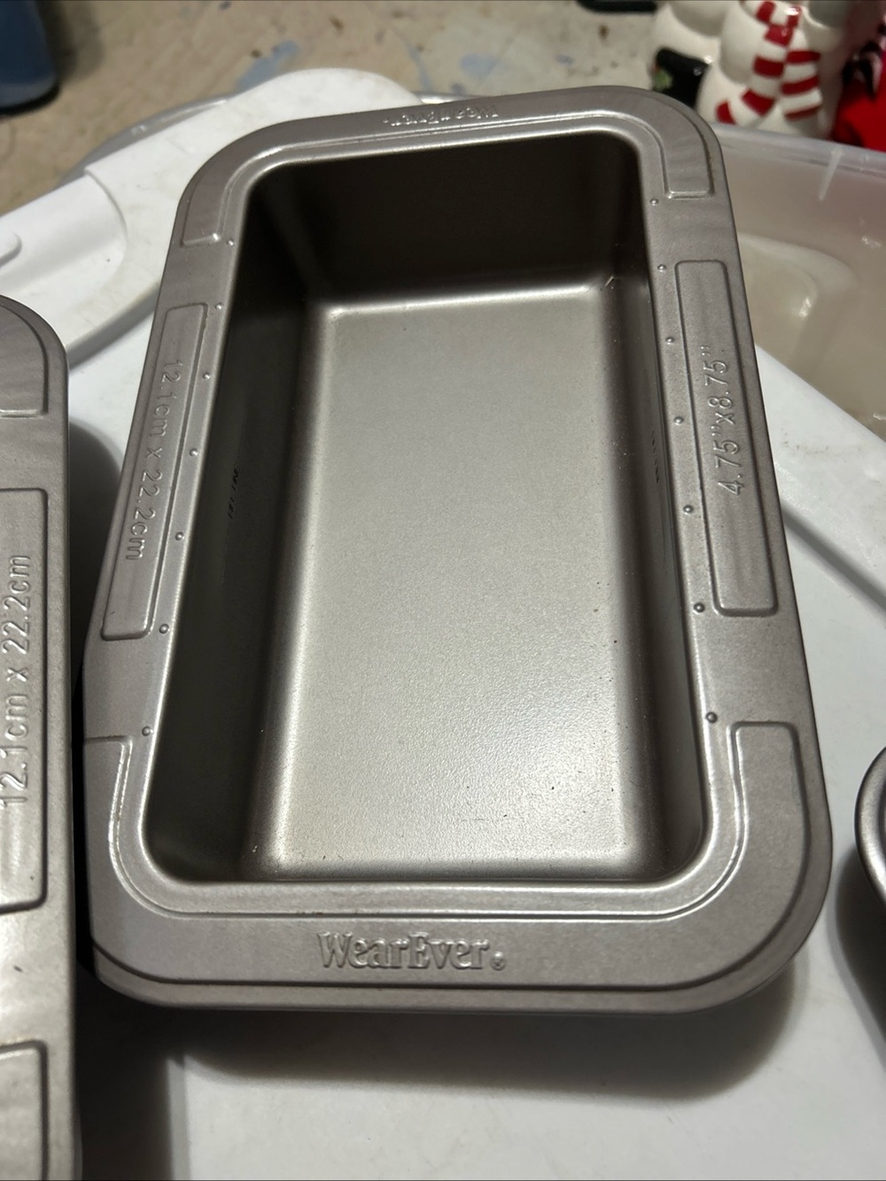 WearEver Nonstick Silver Loaf Pan - Silver